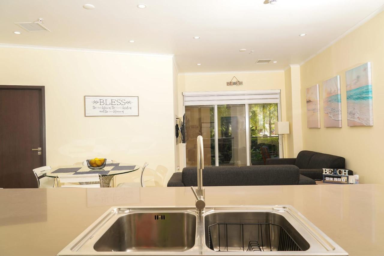 Elegant Apartment In Eagle Beach Levent Палм Бийч Екстериор снимка