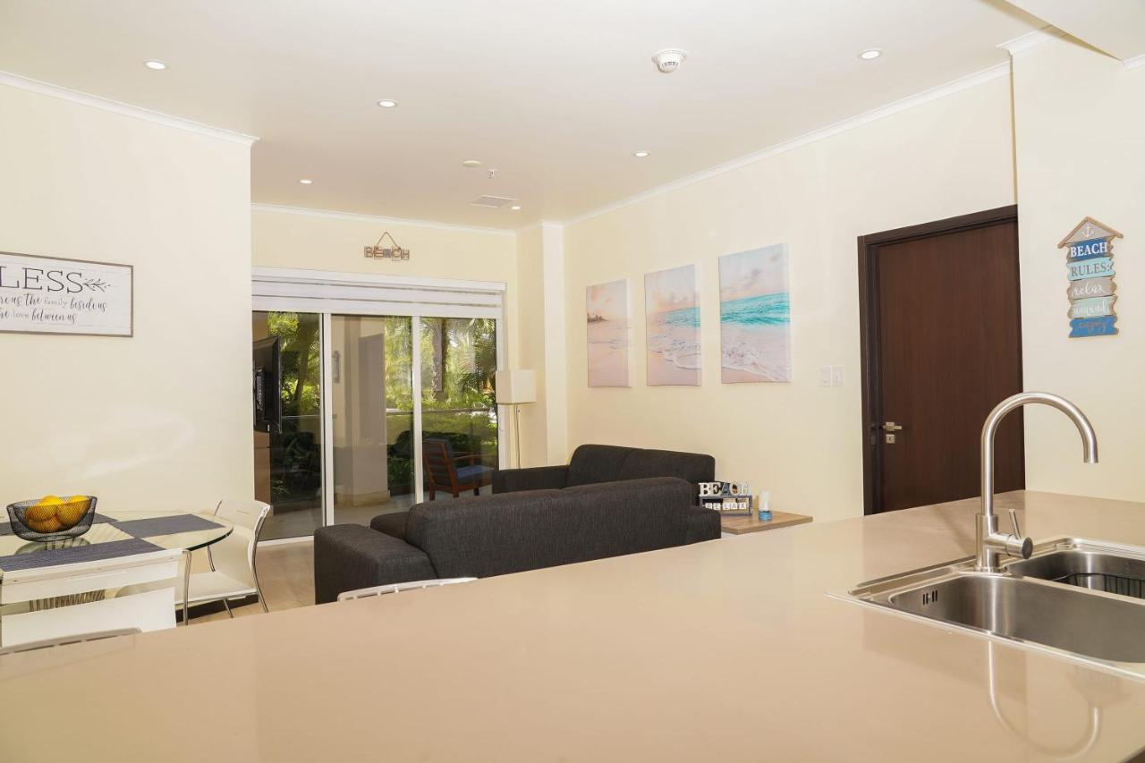 Elegant Apartment In Eagle Beach Levent Палм Бийч Екстериор снимка