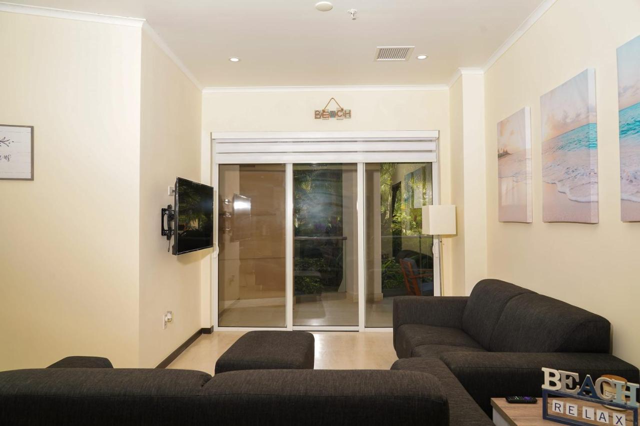 Elegant Apartment In Eagle Beach Levent Палм Бийч Екстериор снимка